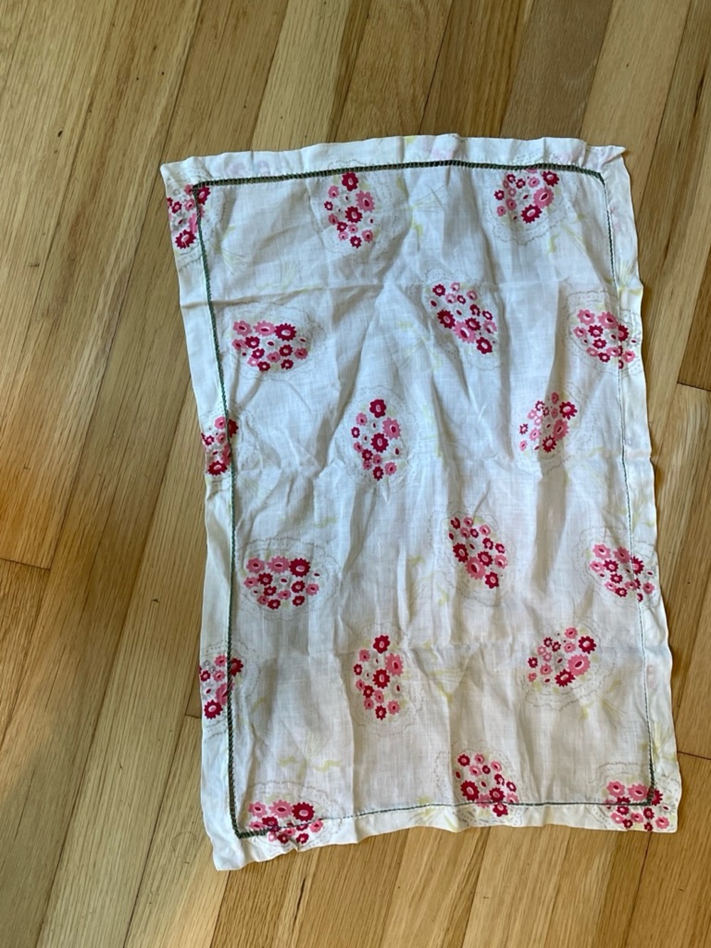 Hankerchief